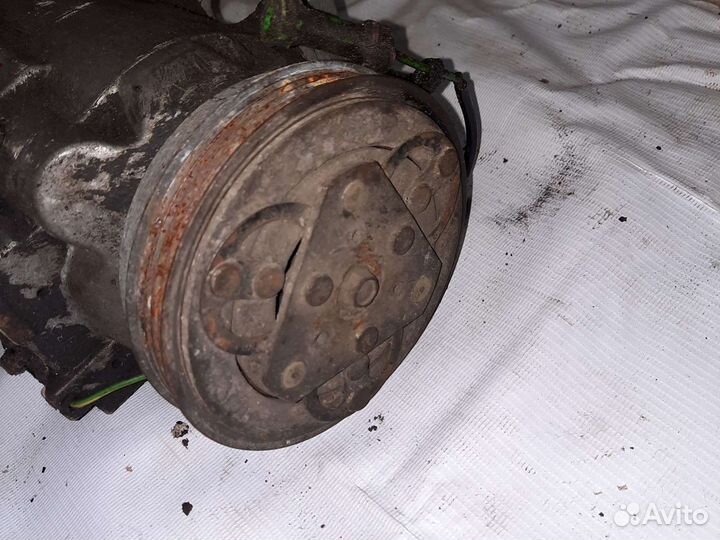 Компрессор кондиционера passat b5