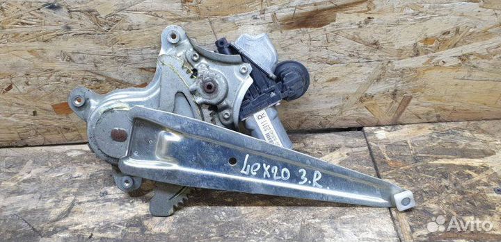 Стеклоподъемник задний правый Lexus Is 2 2.5 2008