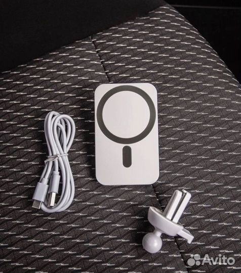 Автомобильный держатель для телефона