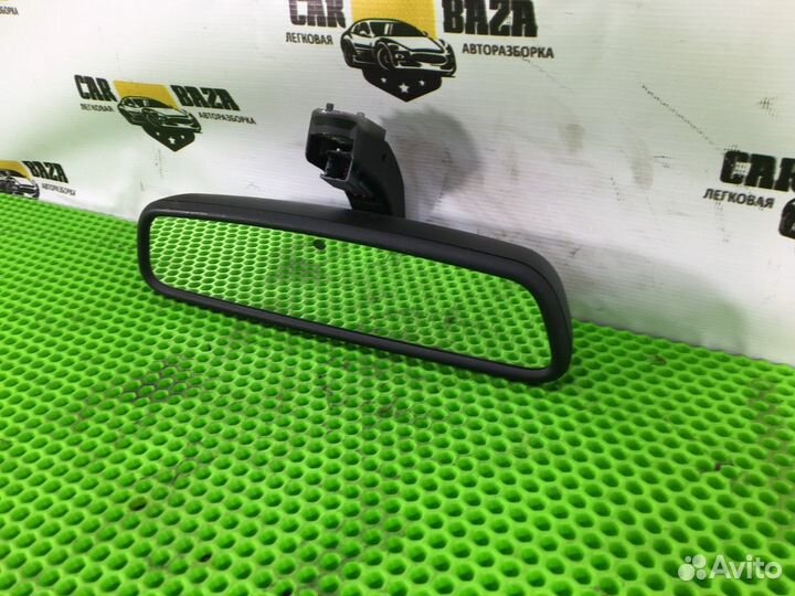Зеркало заднего вида салонное