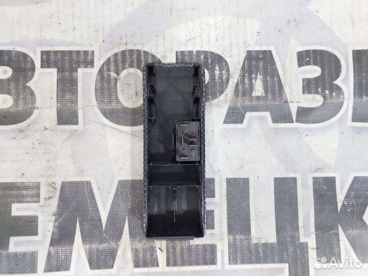 Блок управления стеклоподъемниками Mercedes W638