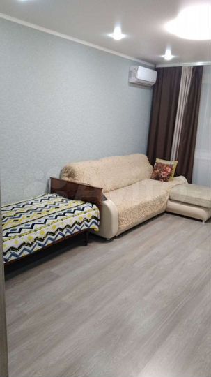 2-к. квартира, 52 м², 9/9 эт.