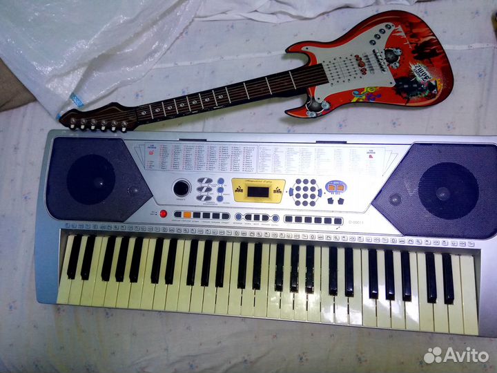 Детское обучающее пианино