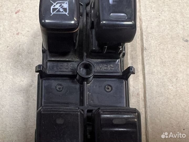 Продам блок упр. стеклоподьемниками Prado 120