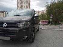 Volkswagen Multivan 2.0 AMT, 2011, 208 000 км, с пробегом, цена 2 500 000 руб.