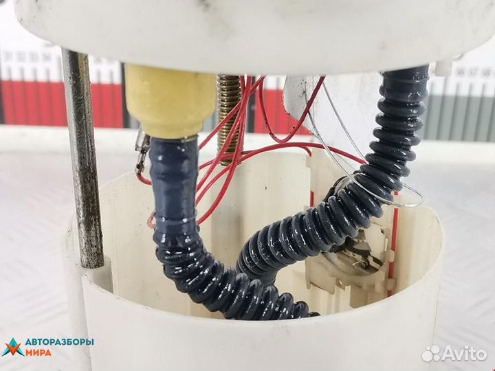 Датчик уровня топлива Ford C-Max 2 2014 1851735