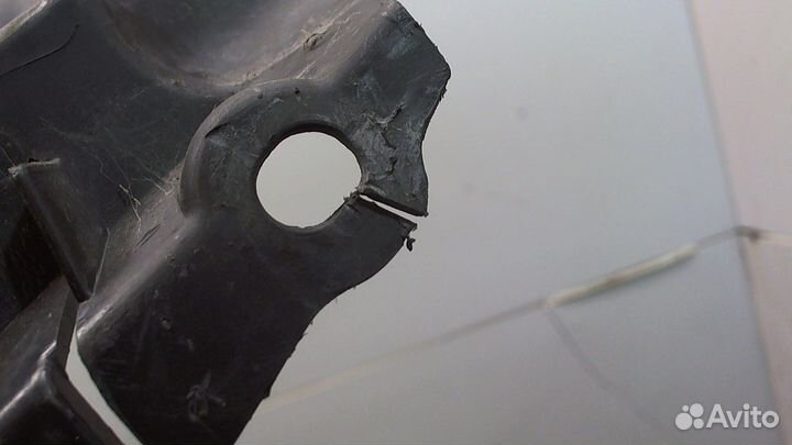 Решетка радиатора Saturn VUE, 2008