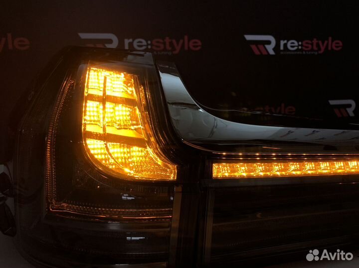 Фонари задние Lexus LX570 с 2016