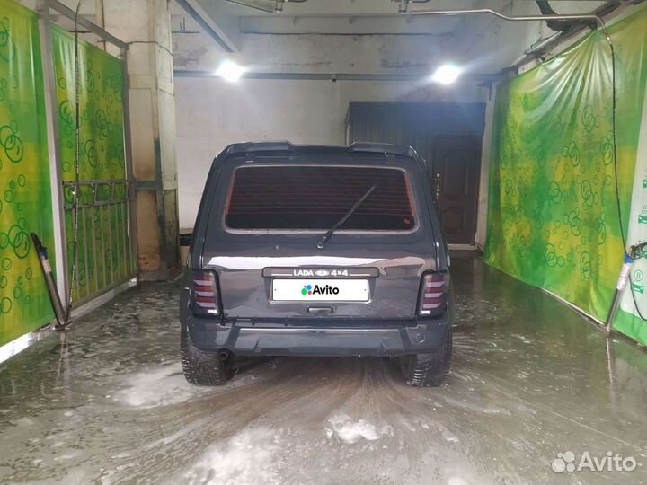 LADA 4x4 (Нива) 1.6 МТ, 2010, 117 000 км
