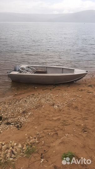 Моторная лодка салют 430