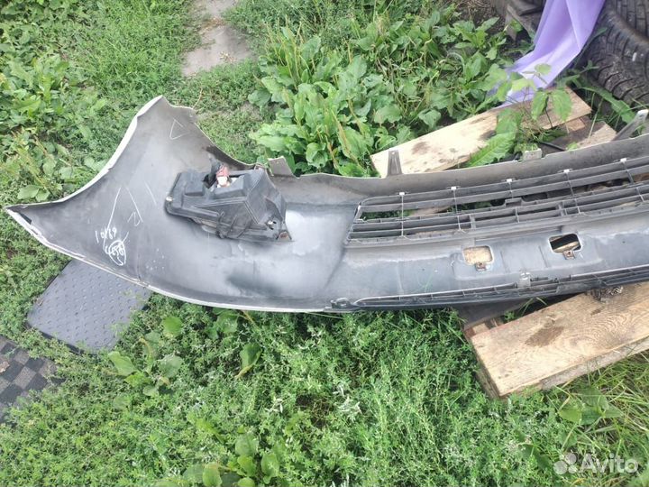 Бампер передний toyota wish 10 рейсталинг