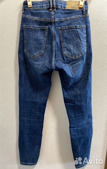 Джинсы женские