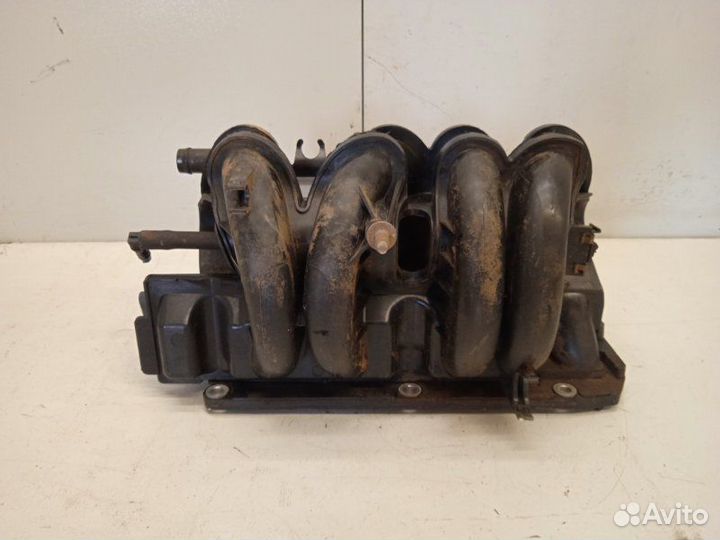 Коллектор впускной Renault Logan 2 1.6 2017