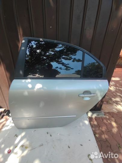 Hyundai Sonata NF дверь задняя левая