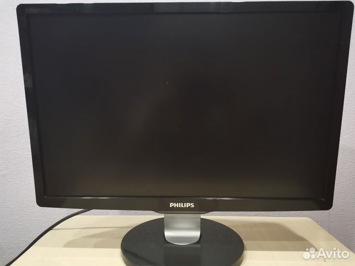 Монитор philips HWC9220i