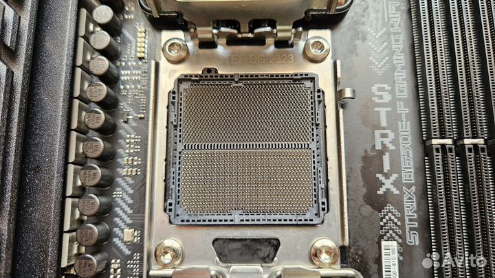 Б/у Мат.плата AM5 asus ROG strix B650E-F gaming wi