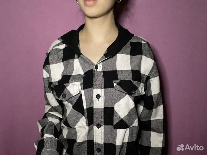 Рубашка в клетку с капюшоном