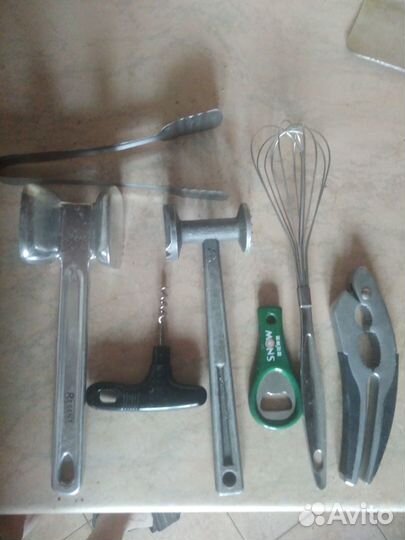 Инвентарь для кухни и быта