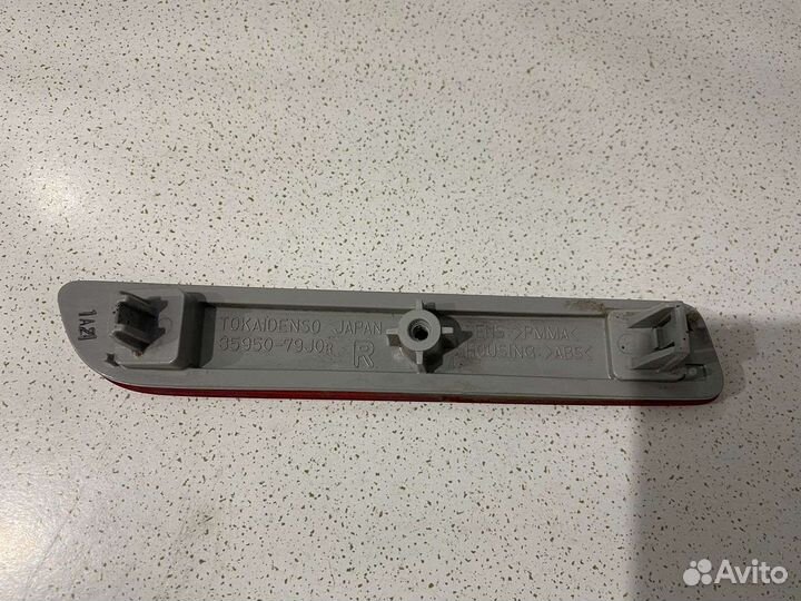 Катафот бампера Suzuki Sx4