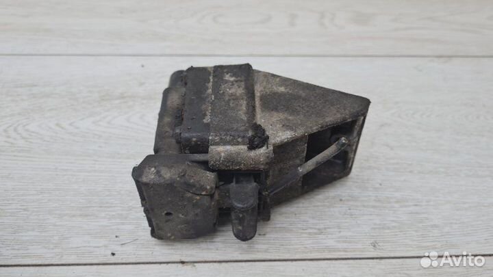 Катушка зажигания Mercedes E-Class W124 111.940