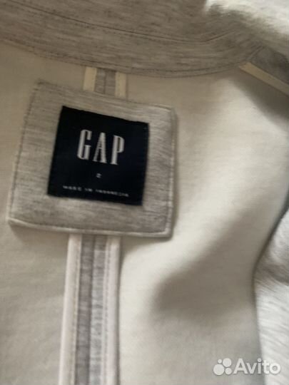 Костюм пиджак и юбка gap