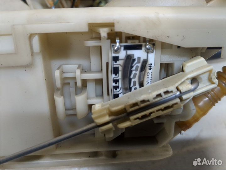 Насос топливный электрический Nissan Primera P11