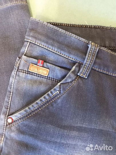 Пакетом джинсы мужские на флисе 3 пары