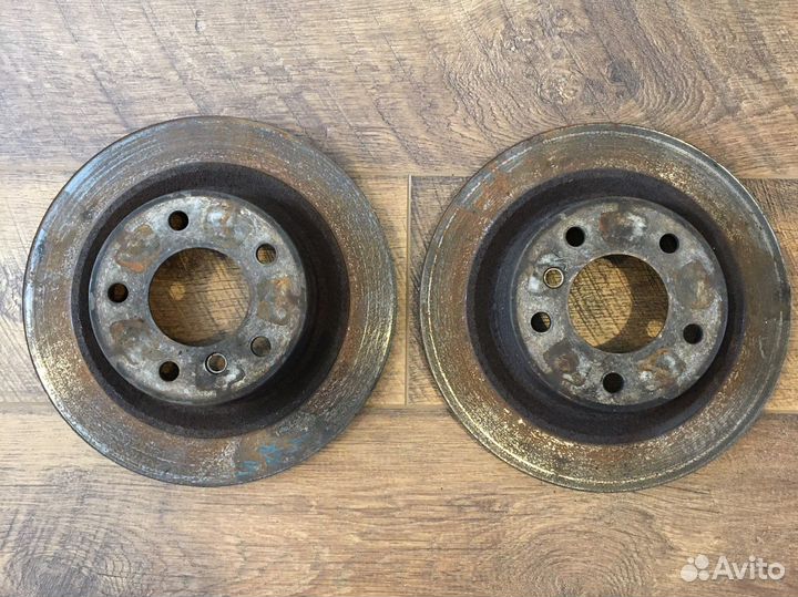 Диски тормозные задние BMW E87 (300мм)