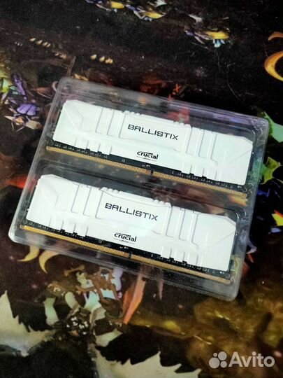 Crucial Ballistix White ddr4 16гб