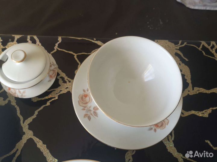 Сервиз столовый