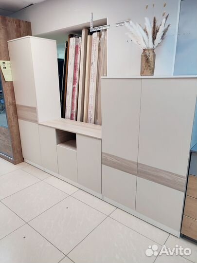 Стенка в гостиную новая