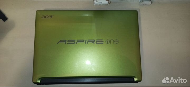 Нетбук Acer Aspire One 522