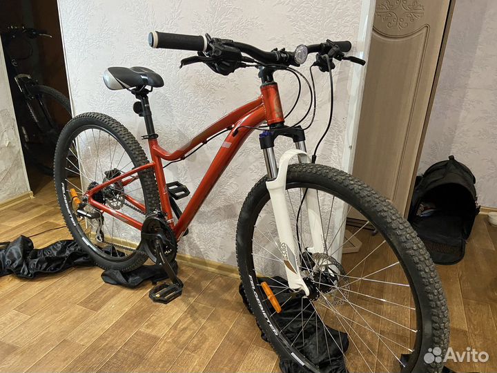 Велосипед женский Stinger Vega Evo 27,5 (рама S)