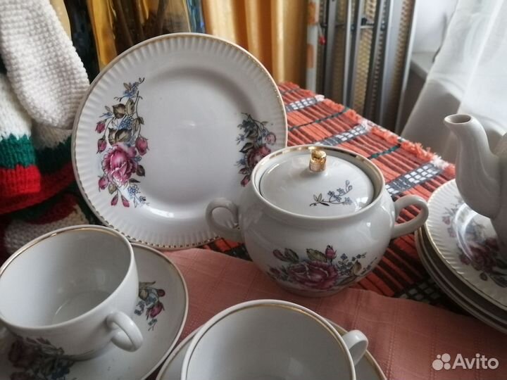 Сервиз чайный Красный Фарфорист