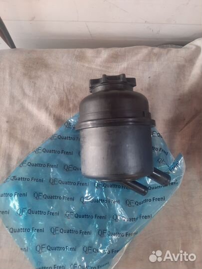 Бачок гур BMW 5 e39/ 7 е38