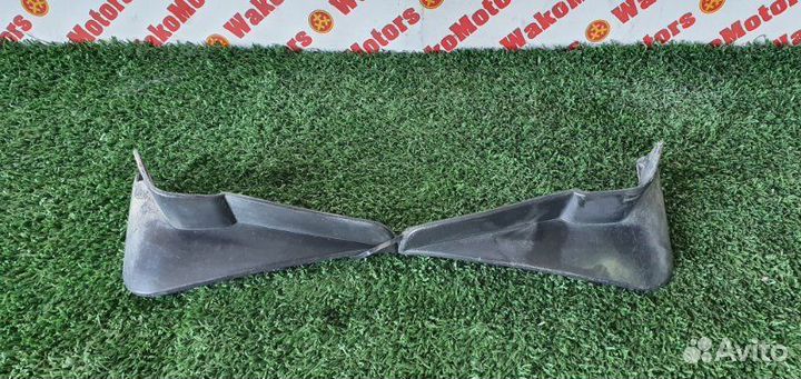 Брызговик Nissan Almera QG10 QG18 1.8 2001