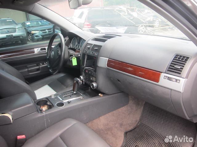 Разбор на запчасти Volkswagen Touareg 2002-2007