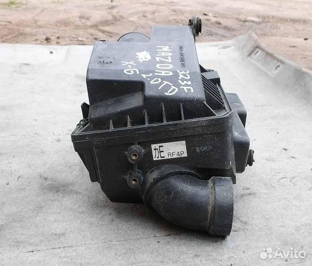 Корпус воздушного фильтра Mazda 323F 2.0D BJ