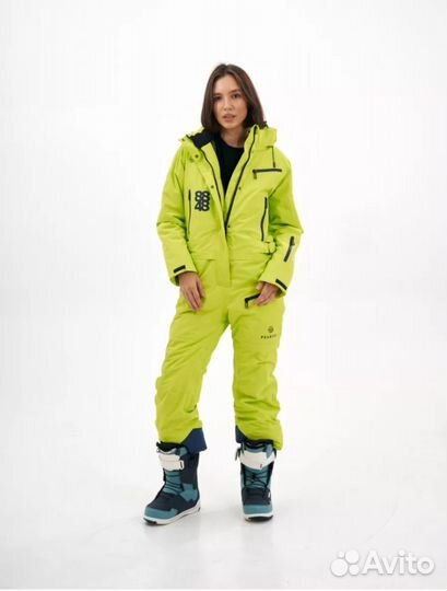 Горнолыжный комбинезон