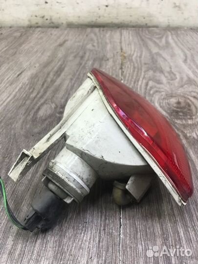 Фонарь противотуманный задний правый Ford Focus 1