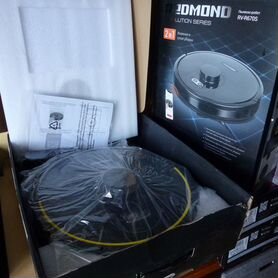 Робот пылесос Redmond RV-R670S