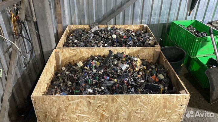 Клемма (фишка ) штекер подбираем по образцу