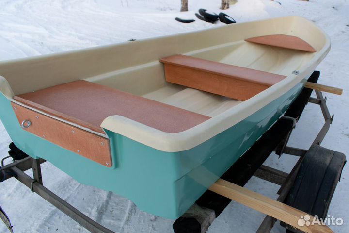 Моторно-гребная лодка Виза Легант - 353