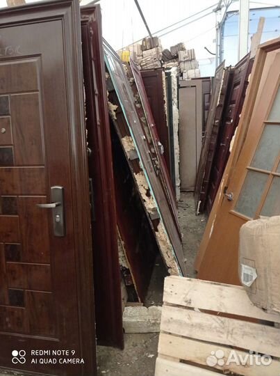 Двери бу разные