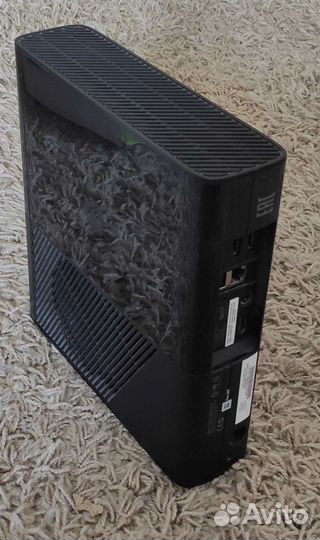 Xbox 360 Elite + диск FIFA