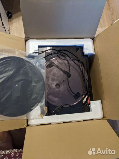 Проигрыватель винила Sony PS-LX300USB