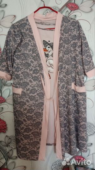 Ночная сорочка и халат для беременных и кормящих