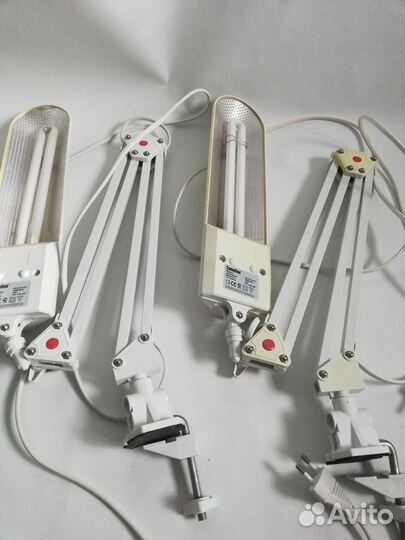 Настольная лампа camelion на струбцине