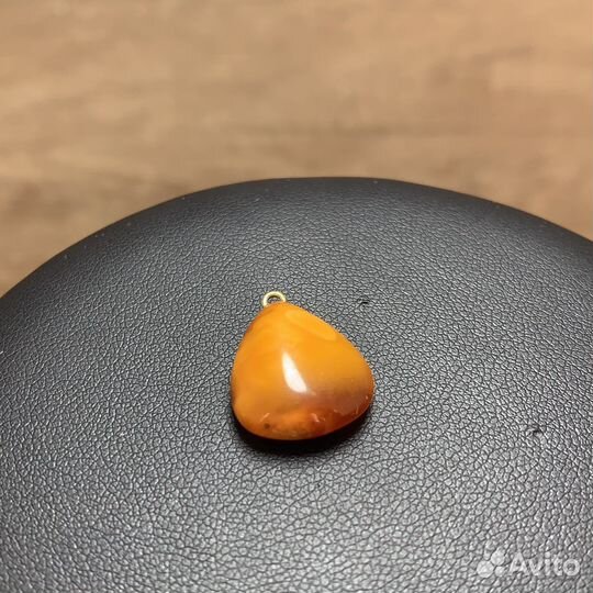 Винтажный Кулон Янтарь Ретро