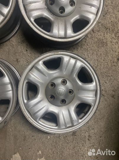 Диски от Тойоты